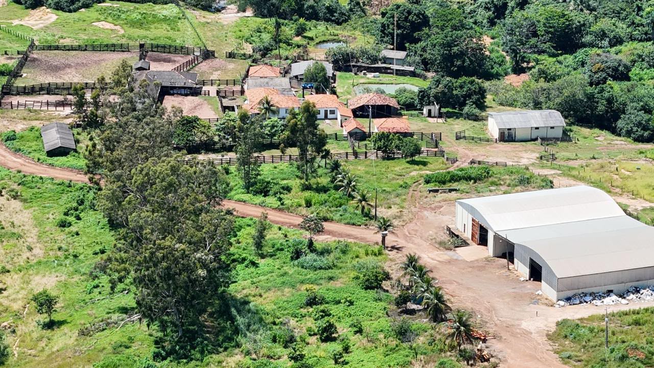 Fazenda de 11.964 hec em Goiás