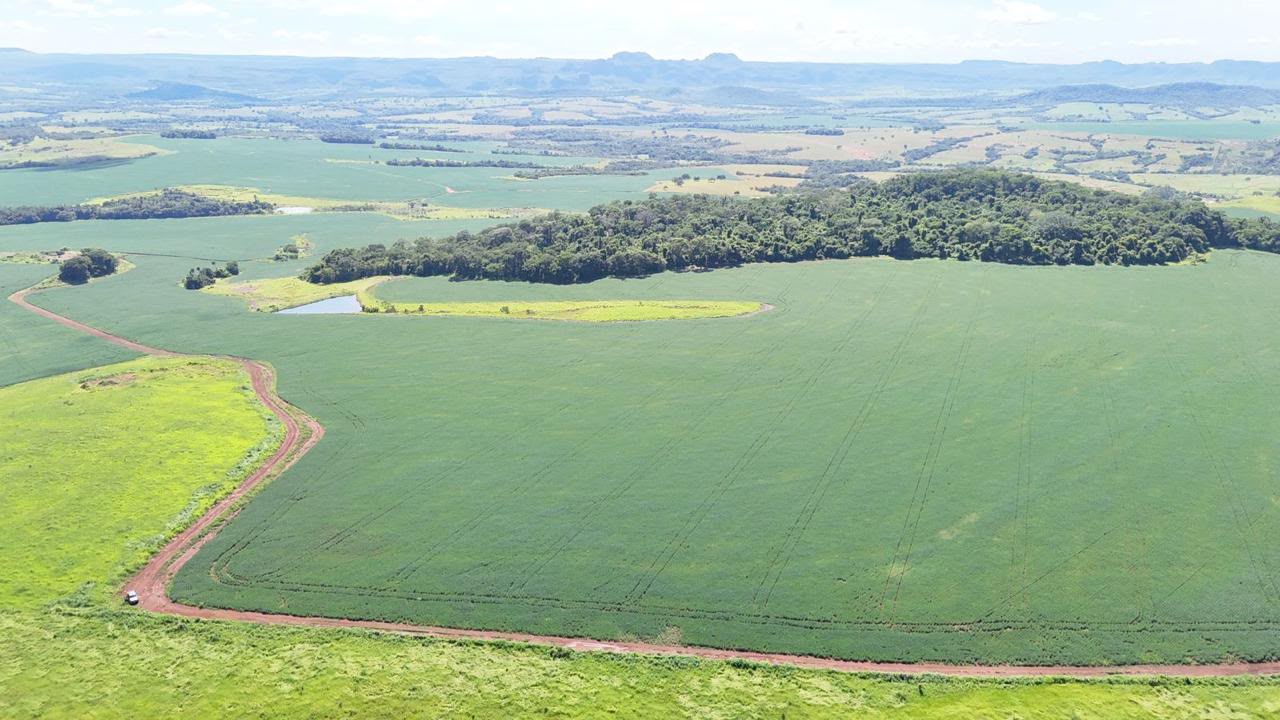 Fazenda de 11.964 hec em Goiás